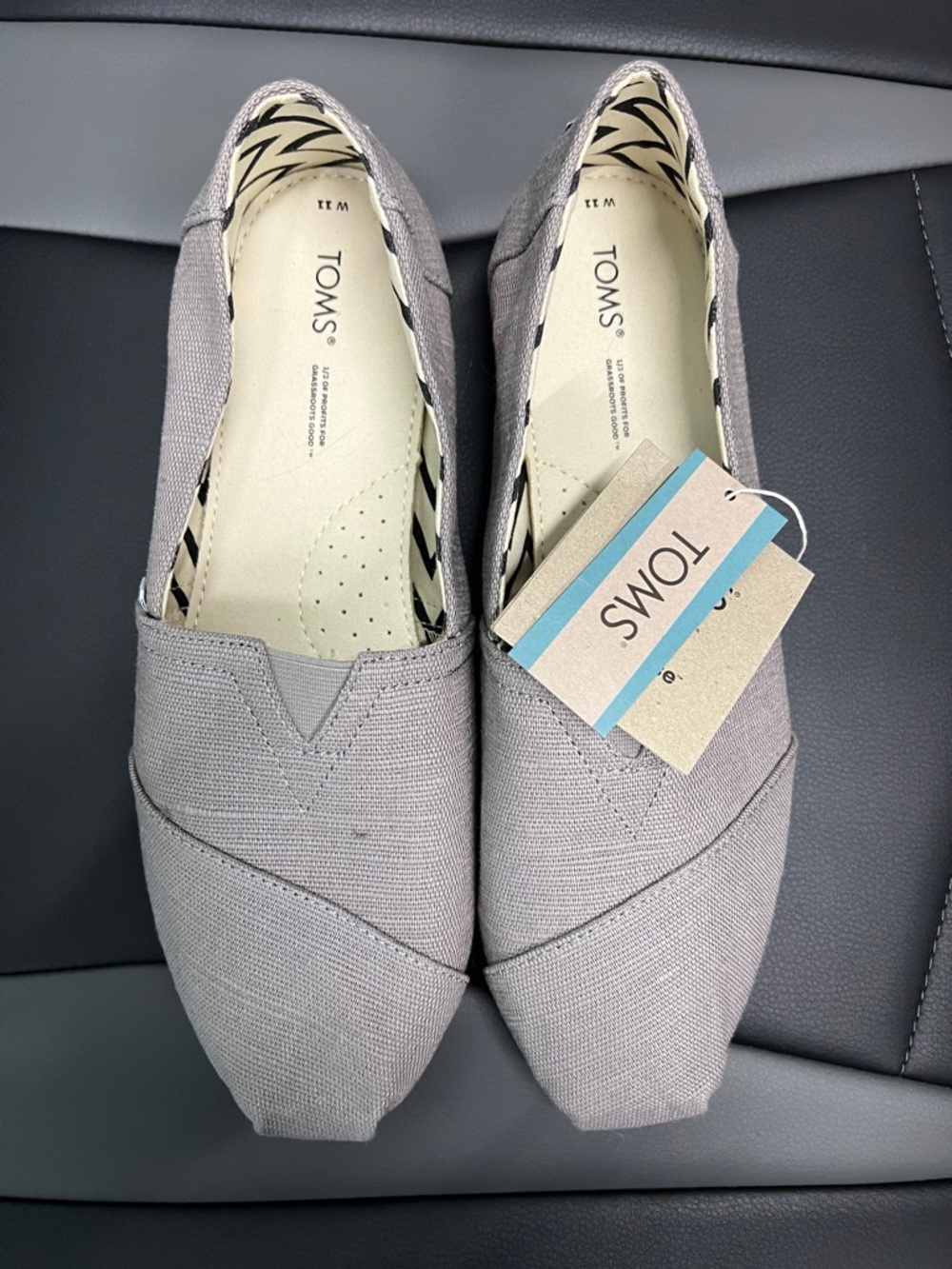 TOMS Women's Slip-On Flats in Light Gray Canvas